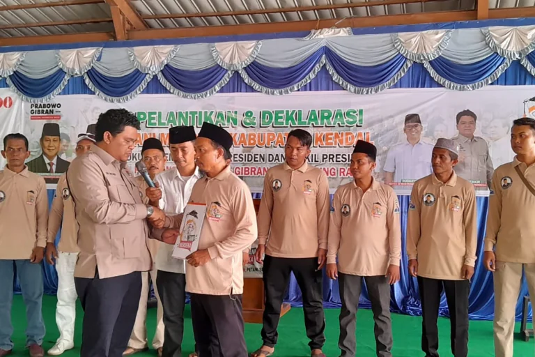 Petani Kendal Jawa Tengah Deklarasi Dukung Prabowo-Gibran
