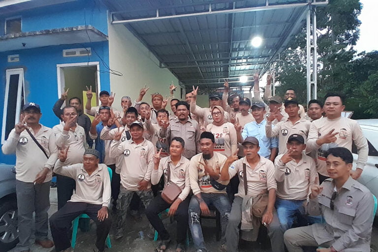 Foto | Petani Banjarnegara Bentuk Posko Pemenangan Prabowo-Gibran Tingkat Desa