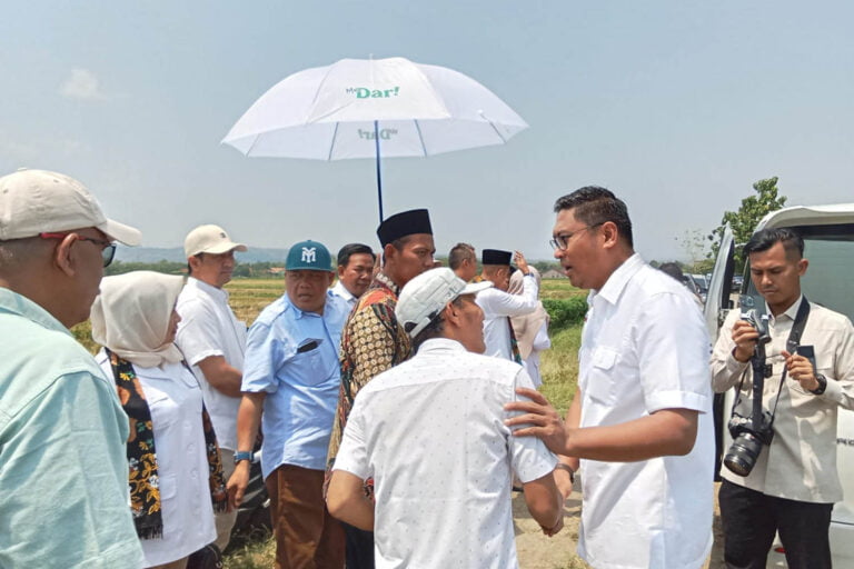 Tani Merdeka Kendal Beri Dukungan, Sudaryono: Petani Solid Menangkan Ahmad Lutfi dan Taj Yasin di Pilgub Jateng