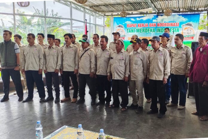 DPD Tani Merdeka Indonesia Kabupaten Kuningan, Jawa Barat, menggelar Rakerda guna membahas program kerja.