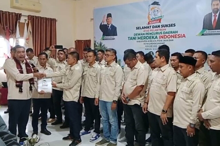 Muslem Marzuki Dilantik Jadi Ketua DPD Tani Merdeka Pidie Jaya, Siap Majukan Pertanian Bersama Petani
