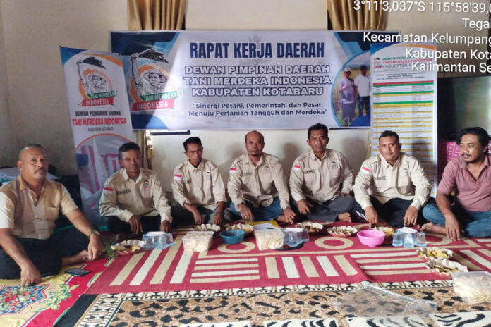 Pengurus DPD Tani Merdeka Indonesia Kabupaten Kotabaru, Kalimantan Selatan, menggelar Rapat Kerja Daerah (Rakerda)