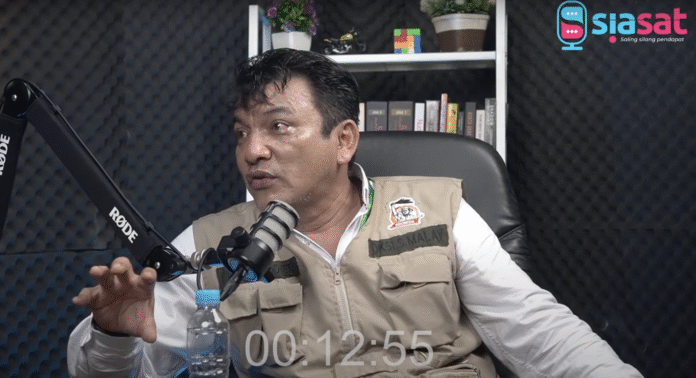 Wawancara Oksi Saputra Malay di YouTube Siasat Channel